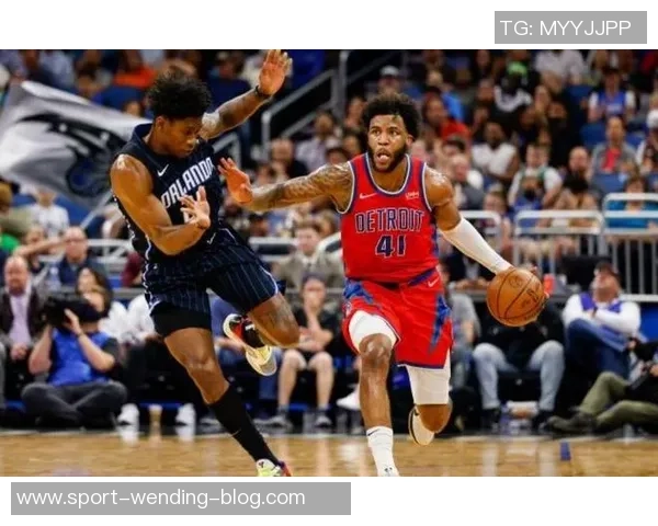 萨迪克贝上半场表现出色6中4三分球全中砍下13分5篮板3助攻